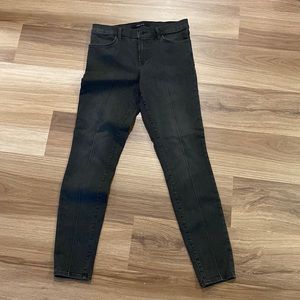 J BRAND Jeans